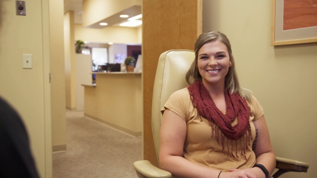 Katta kokrak va eshaklarning jinsiy aloqa fotosuratlari