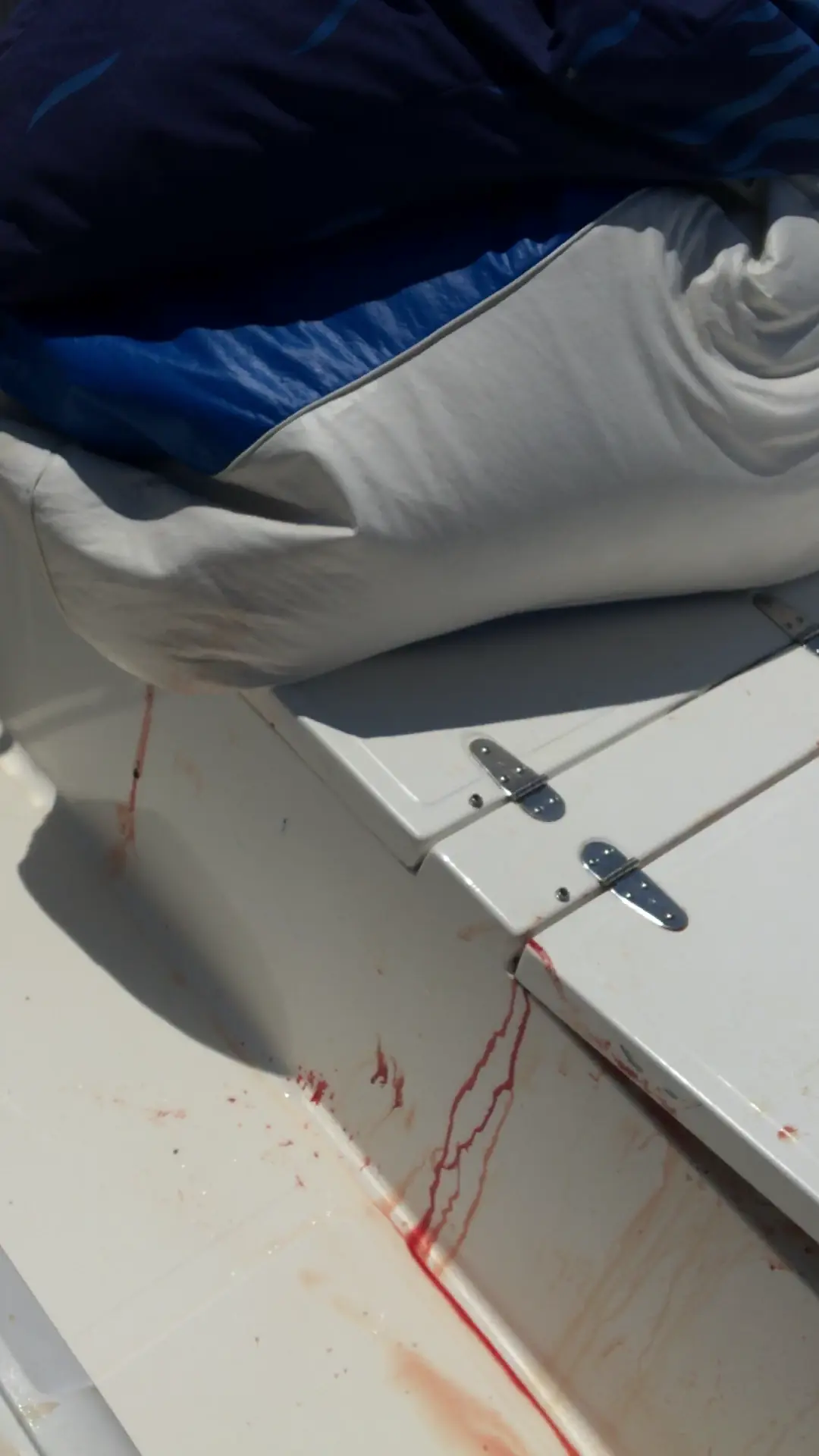 Business Card: Smokin Reel Charters - Sea Boss