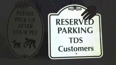 Custom Palladio Designer Sign with Motif, Black Normal