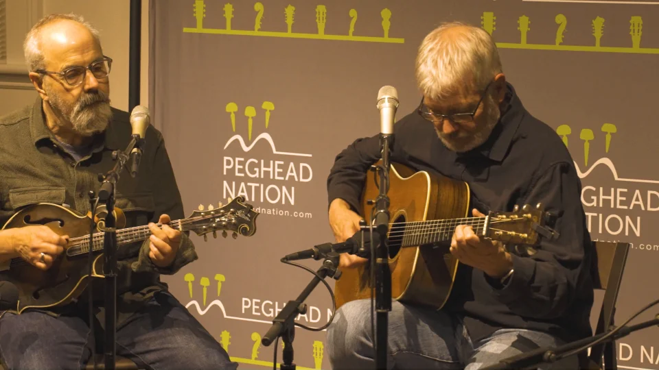 Scott Nygaard and John Reischman: “Little Liza Jane” - Peghead Nation