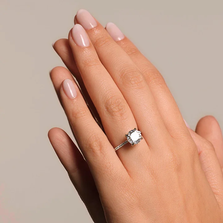 18K White Gold Petite Demi Diamond Ring (1/5 ct. tw.)
