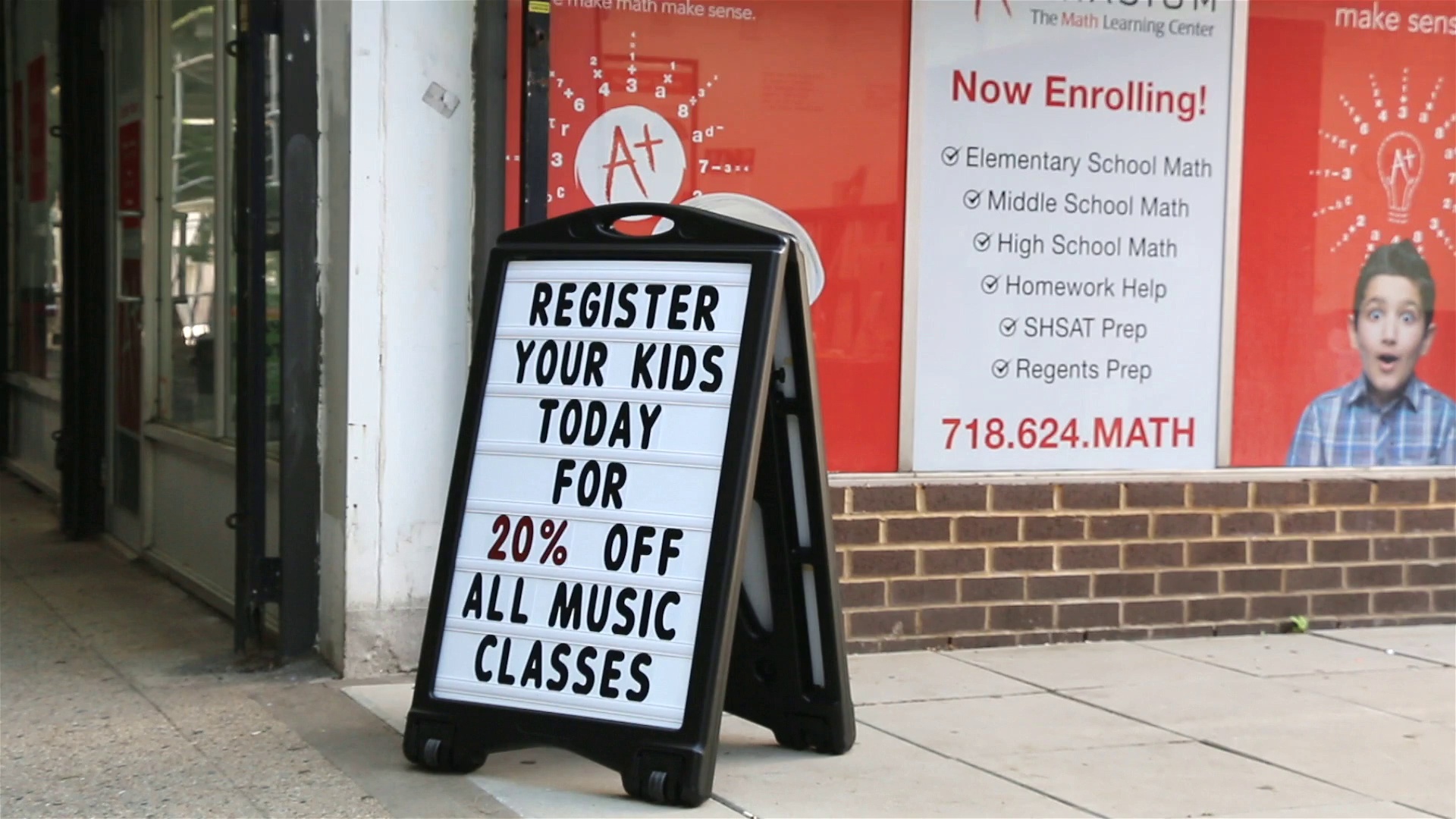 Big Boss Deluxe with Changeable Message Signs