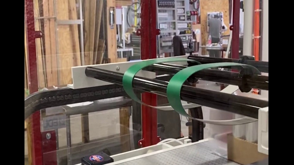 SV365 Single Roll Wrapper - Wrapping Trays of Cans (45647)