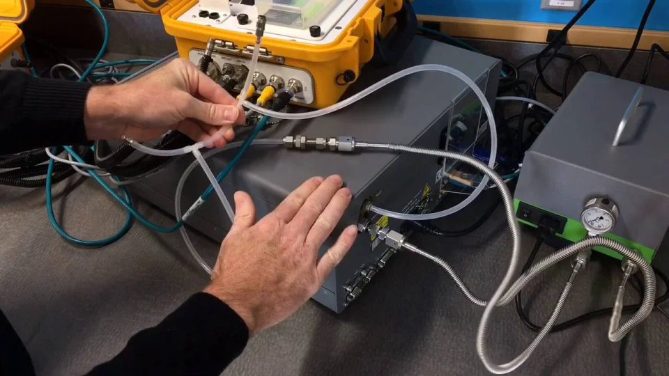LI-8100A | Video: How to integrate the LI-8100A and LI-8150 with a