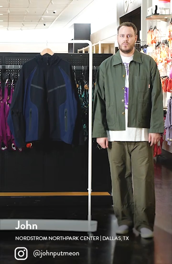 Nike Tech Dri-FIT Woven Oversize Hooded Stretch Nylon Zip Jacket