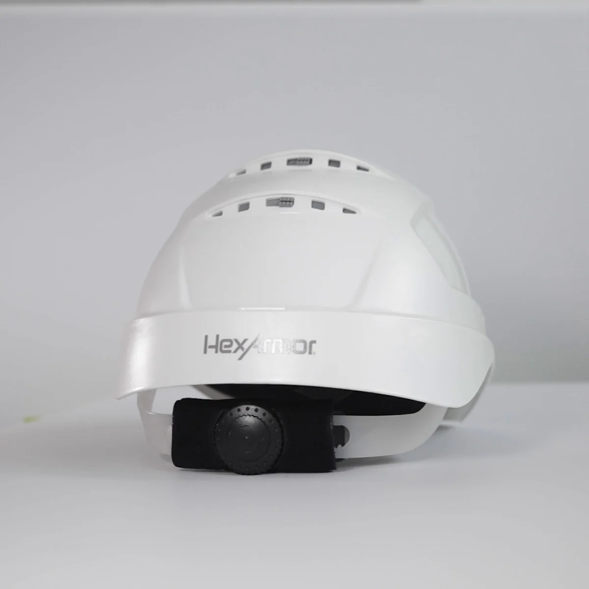 ゼロ Ceros XP250 - Vented Safety Helmet - HexArmor