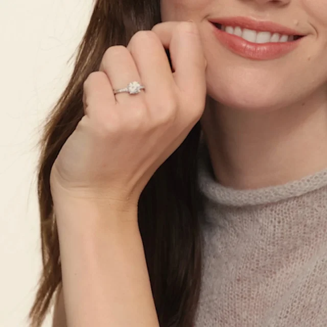 18K Yellow Gold Luxe Hudson Engraved Diamond Ring (1/10 ct. tw.)