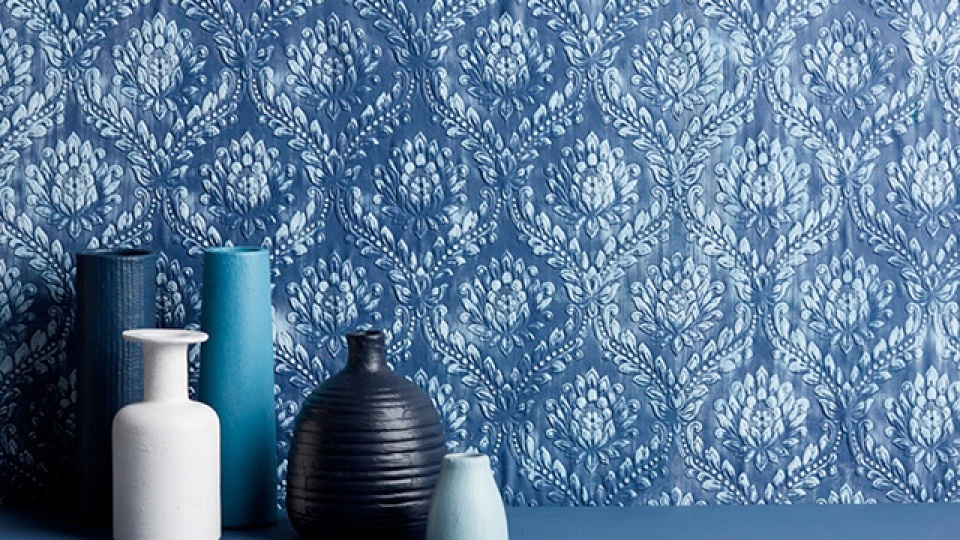 Get the antique look for your walls Get the antique look for your walls