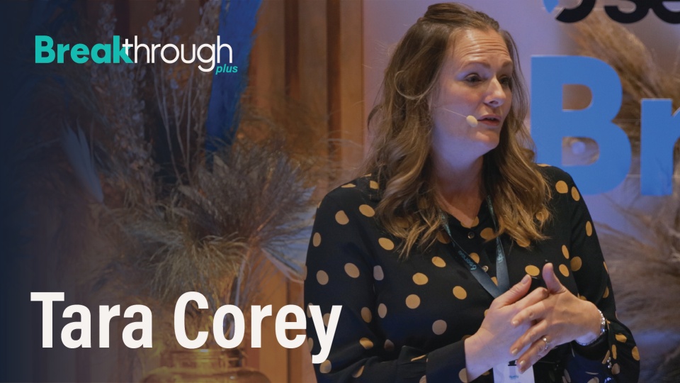 Qlik - Customer Success Story (Tara Corey - VP, Global Marketing Operations)