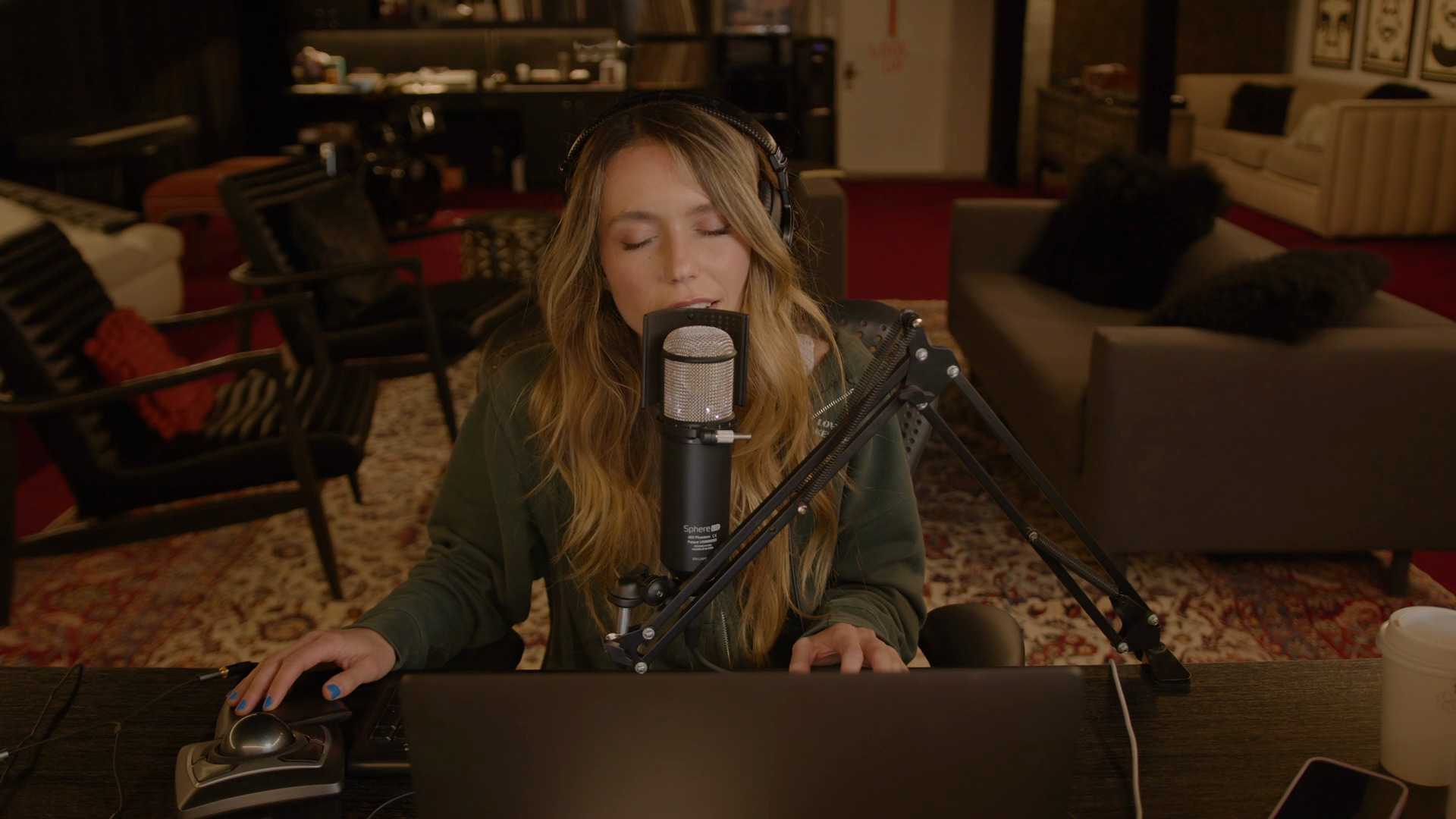 Become A Self-Sufficient Singer-Songwriter