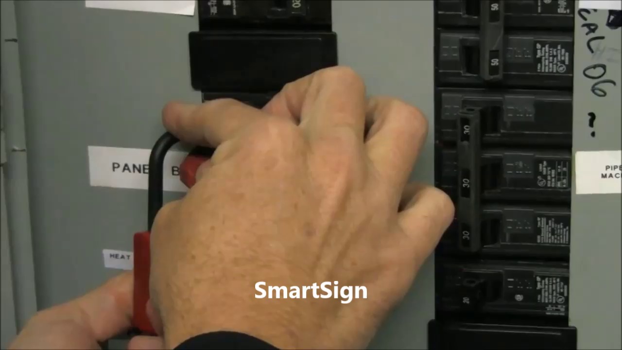 120/240 Circuit Breaker (Triple Pole) Lockout