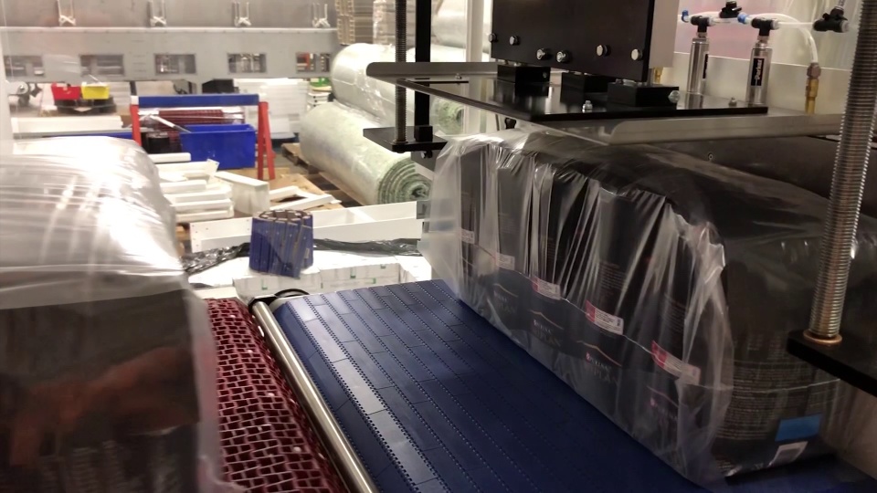 SV364 Double Tight Wrap and Heat Tunnel - Bundling Petfood (45629)