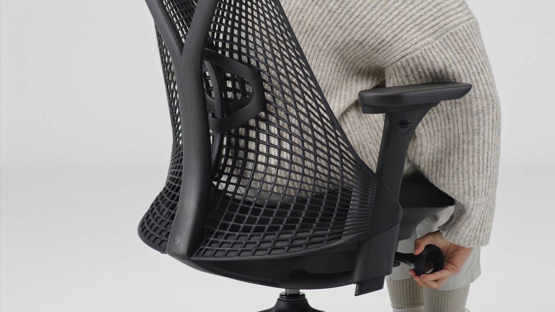 Herman miller aeron chair best sale back support