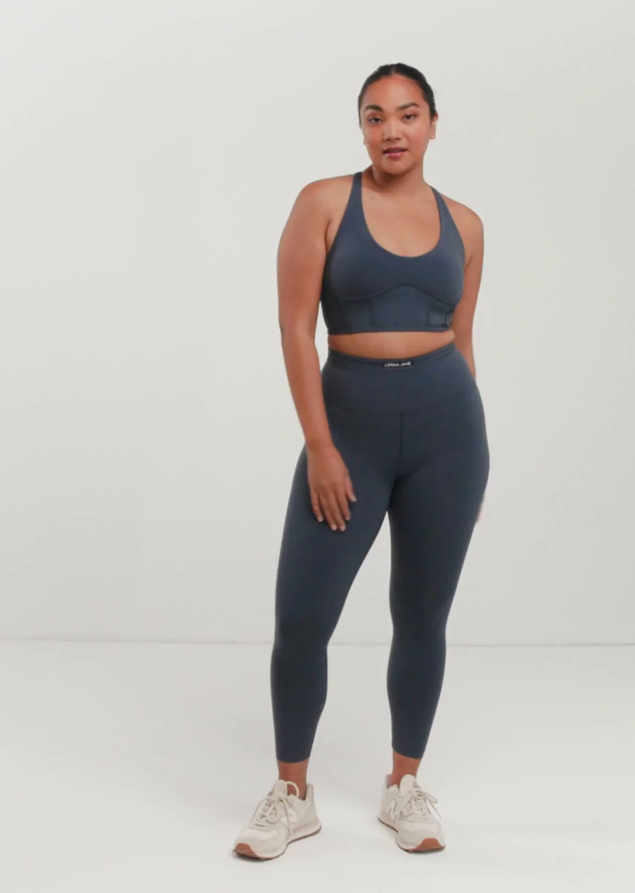 Activewear With Phone Pocket