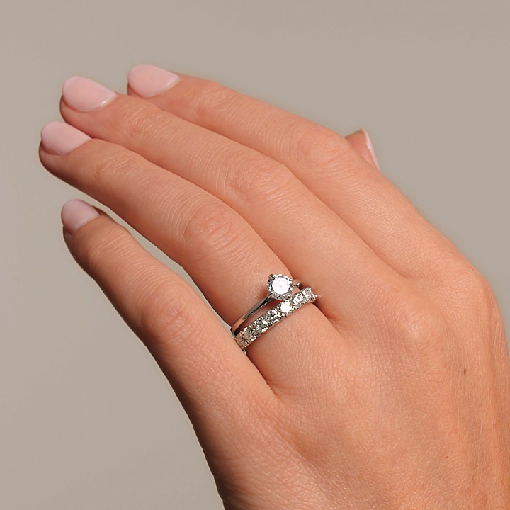 18K White Gold North Star Solitaire Ring