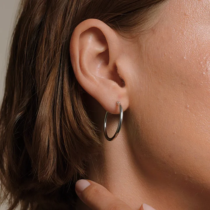 Brandy 2024 Brandy Melville Earrings Key 14k Solid Gold Tiny