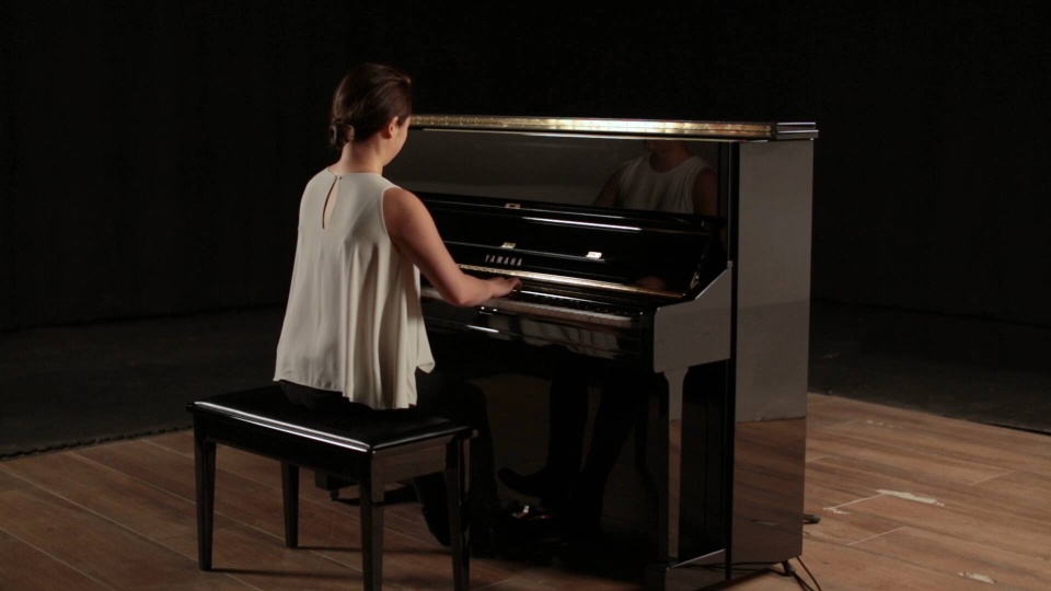 2016 Yamaha Upright DU1E3 - Disklavier