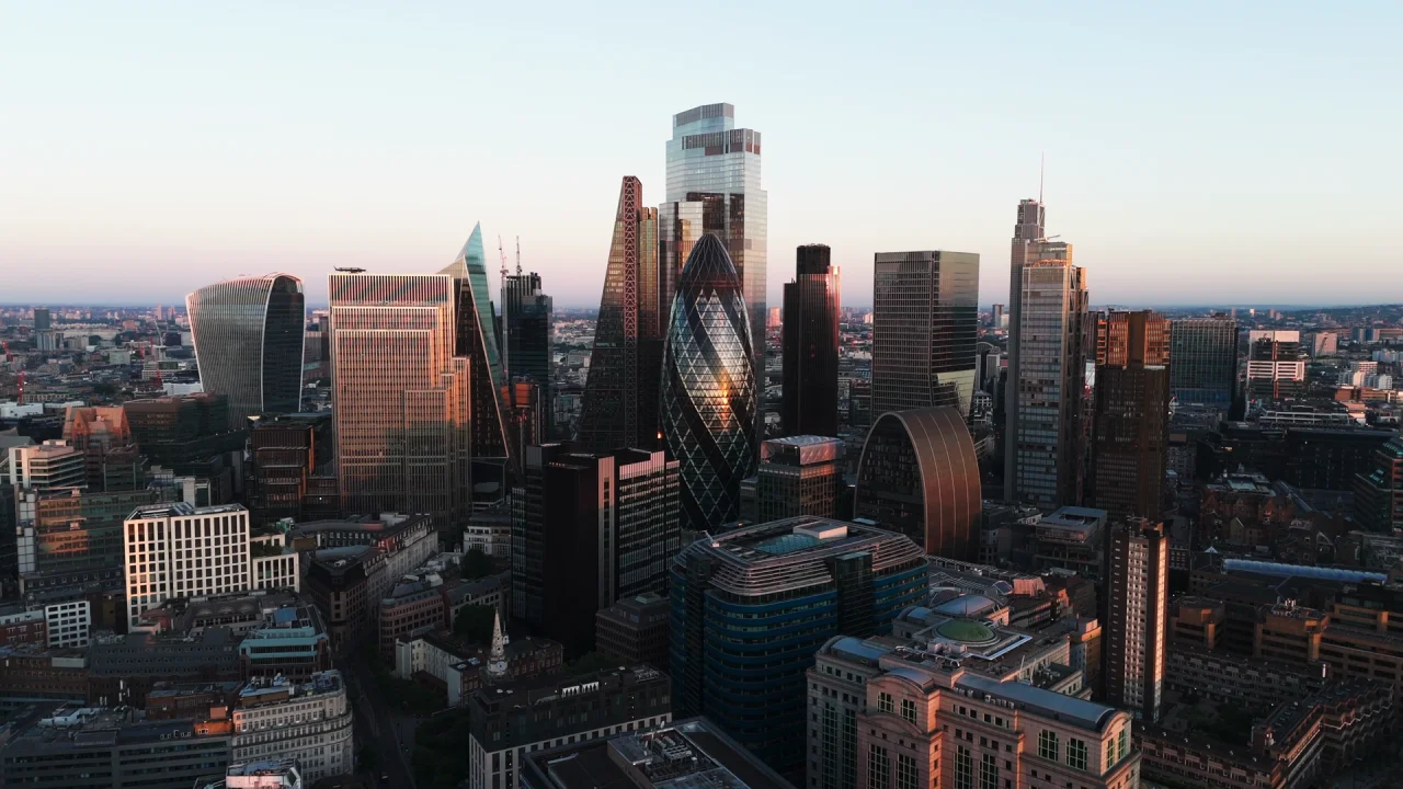 Industries - Investors & Private Equity header video