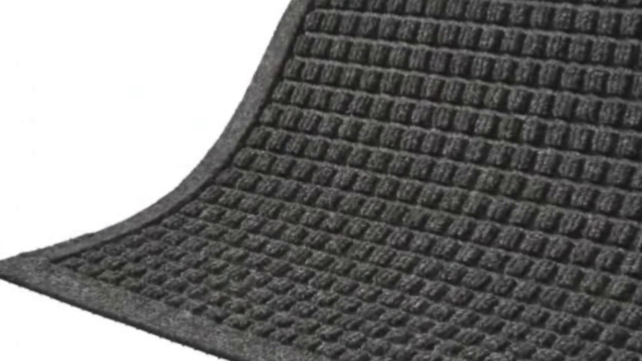 Choosing An Outdoor Entrance Mat? Watch This First