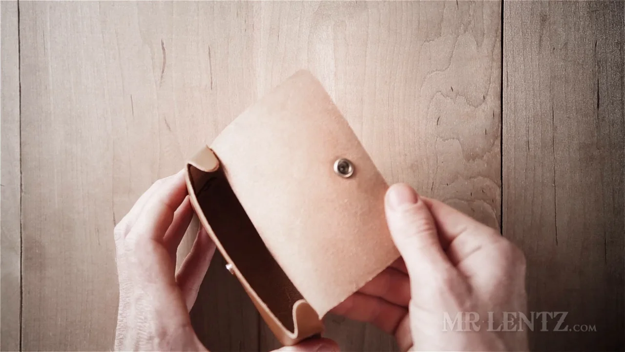 Credit Card Wallet - Leather Card Case | Mr. Lentz Shop