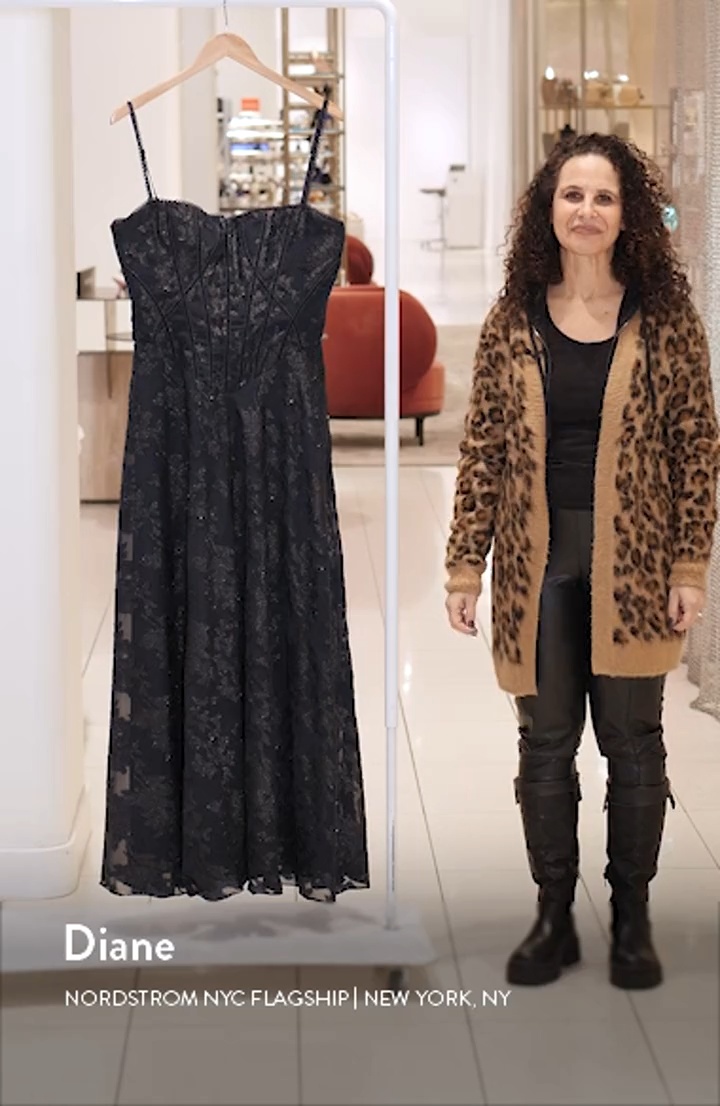 Esme＋Spectacular Historical Gown 8a47e84bc53702511c635d0f372321