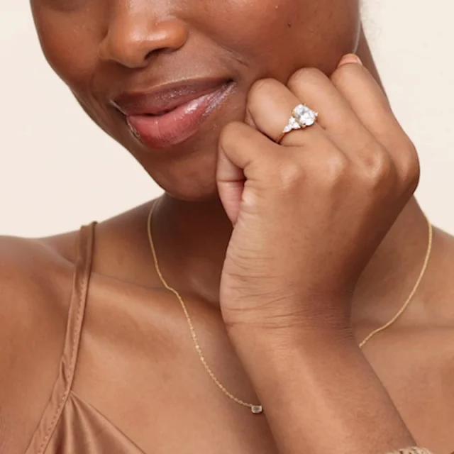 18K Yellow Gold Luxe Nadia Diamond Ring