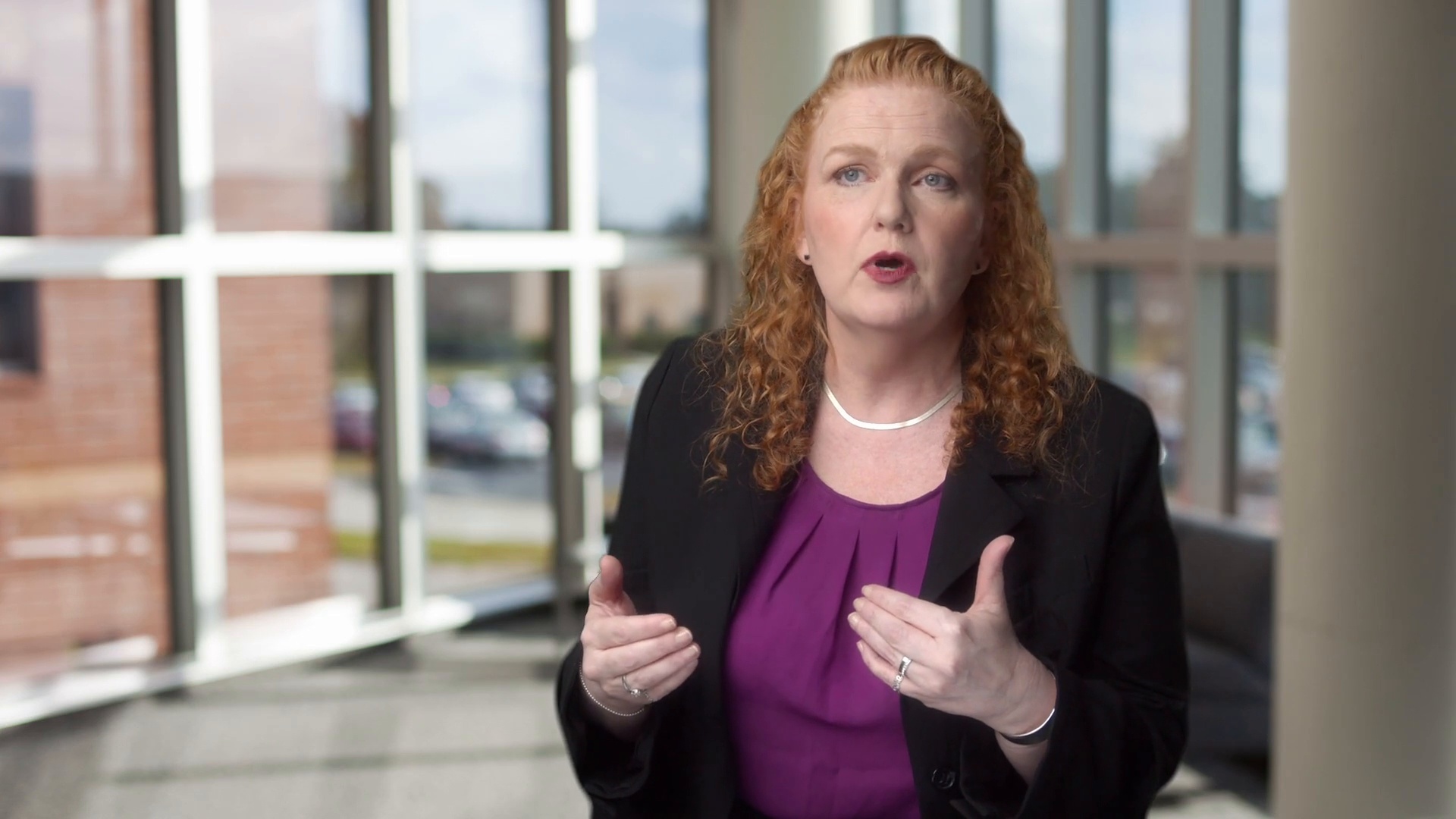 How do I estimate how much monthly income I will receive from my annuity?