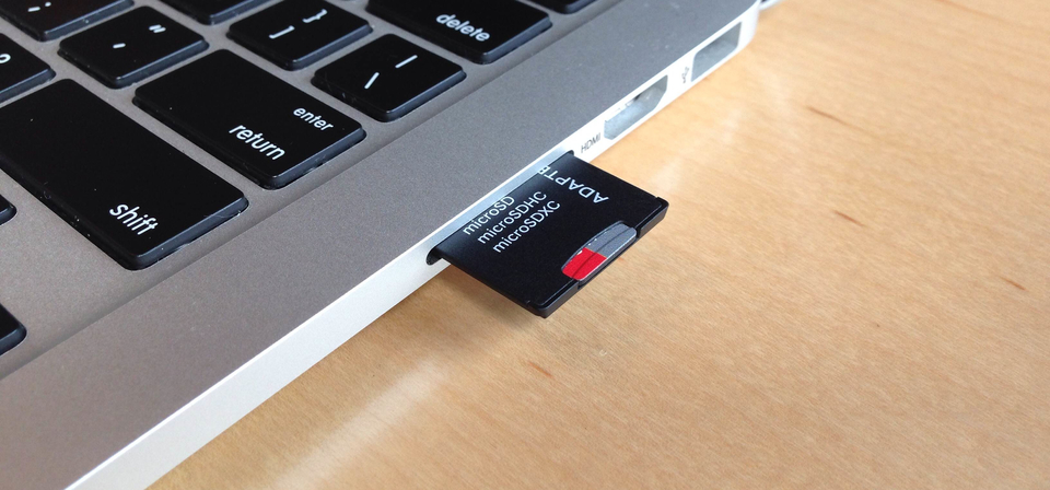 how to import sd card to macbook pro