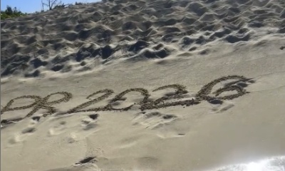 Perfect boat to paradise!