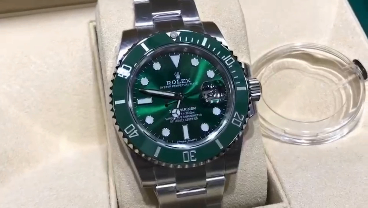 Swiss Rolex Submariner 116610LV 0002 Green Dial Automatic Replica High End