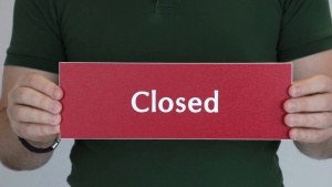 Open And Closed Signs