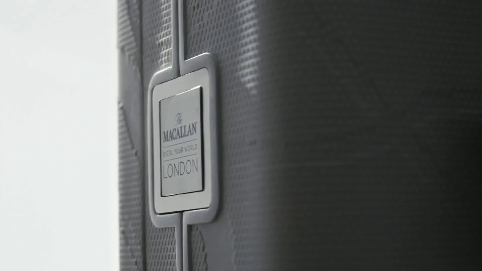 Distil Your World The London Edition Whisky - The Macallan®