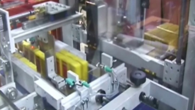 Side Feed Automatic: Tin Spice Containers (SV168)