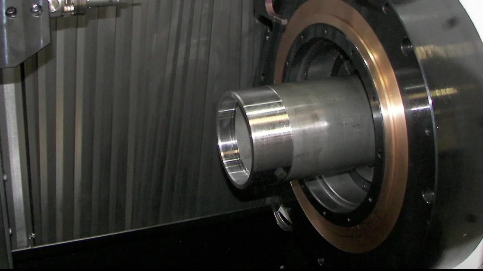 KINETURN Center Drive Turning Machines