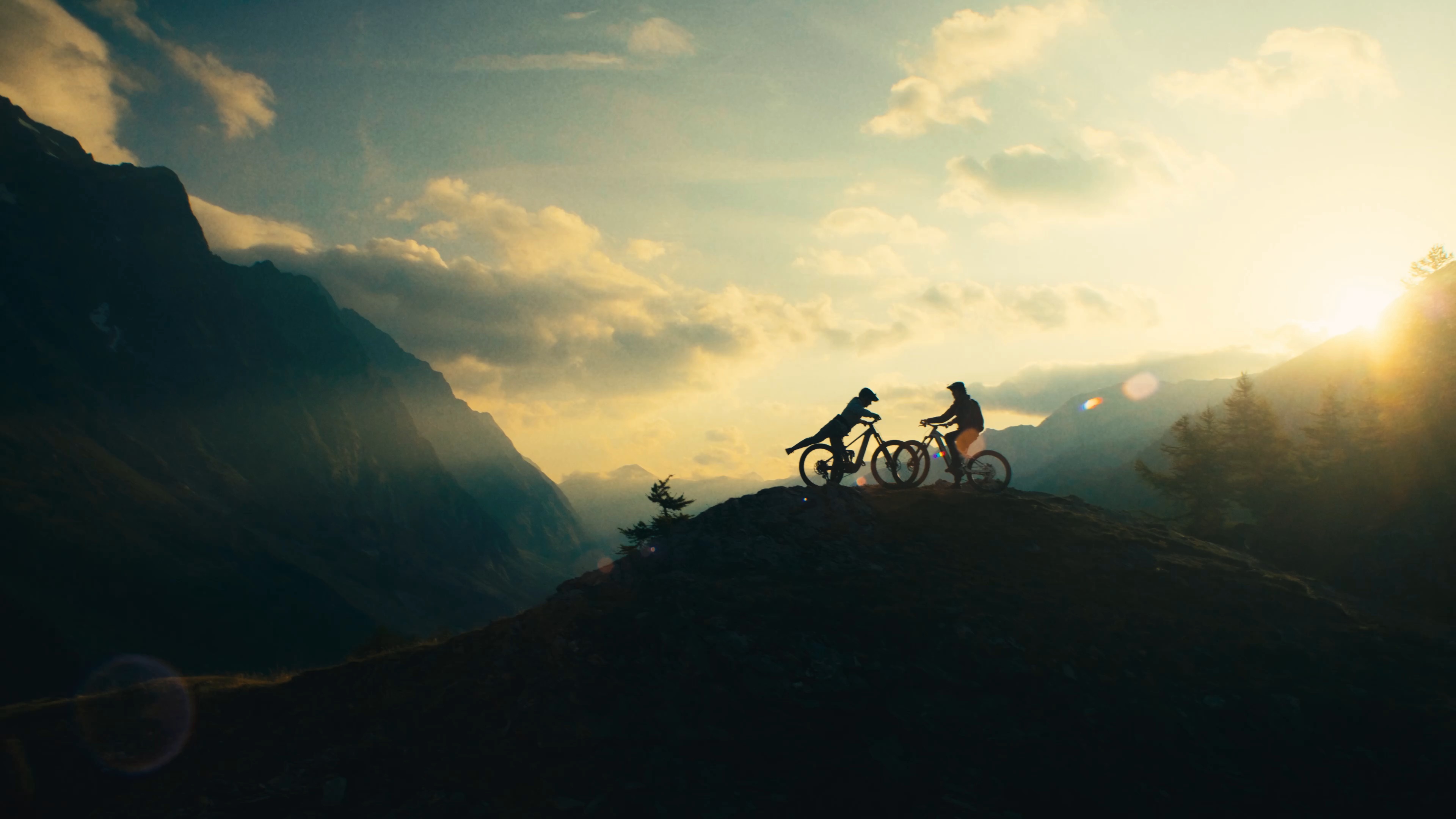 Liv Intrigue Advanced E+ – Move More Mountain