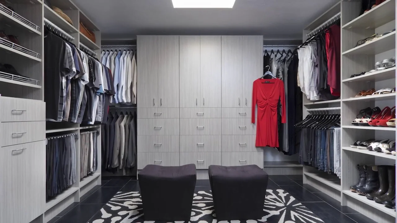 Organizador closet  Simple closet, Closet remodel, Closet designs
