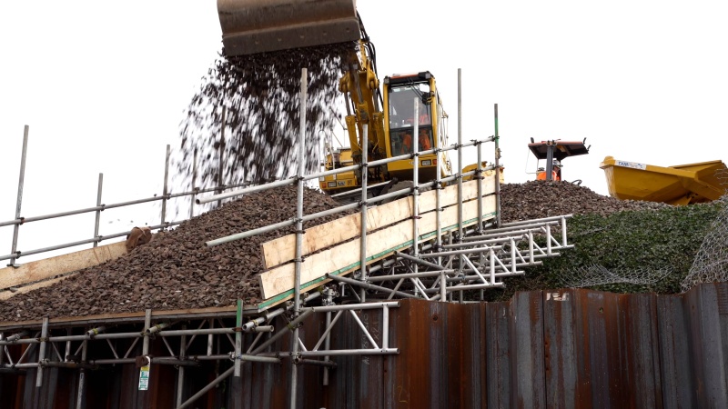 Refurbishing & Strengthening of River Parrett Viaduct - Removing & Relaying Railway Track