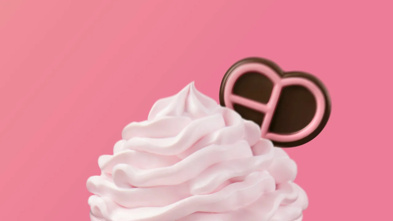 Starbucks and BLACKPINK join forces to dial up the summer