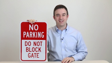 Emergency: Evacuation Gate Do Not Block Emergency Sign
