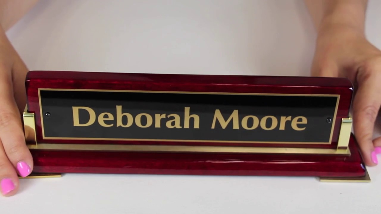 Maiden Lane Nameplates