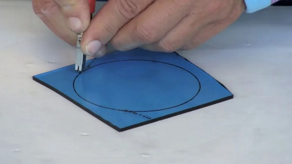 Cutting Stained Glass Circles Tutorial - No Circle Cutter Needed