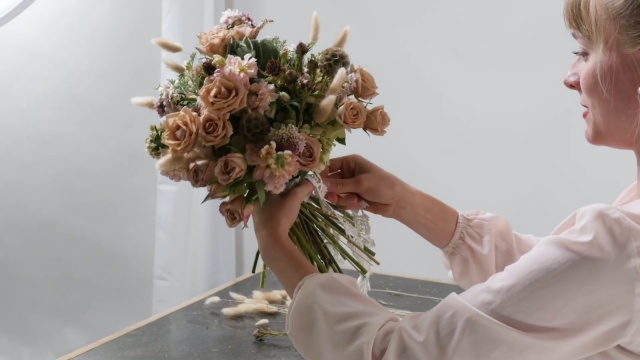 Video: Bouquet Ribbon Tips