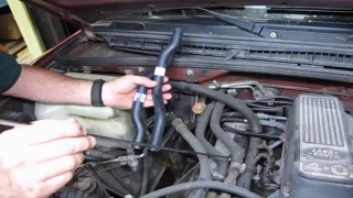 Coolant Hoses & Thermostat Replacement On Discovery 1