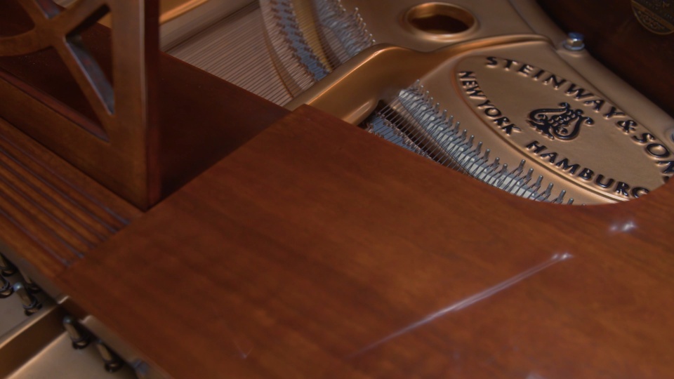 2000 Steinway Grand M