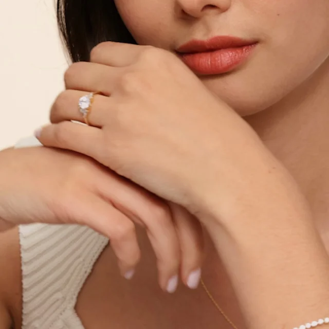 18K White Gold Edie Art Deco Diamond Ring