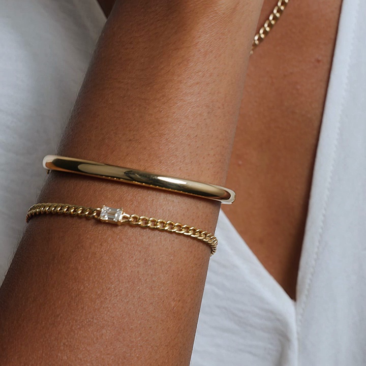 14K Yellow Gold Tube Bangle Bracelet