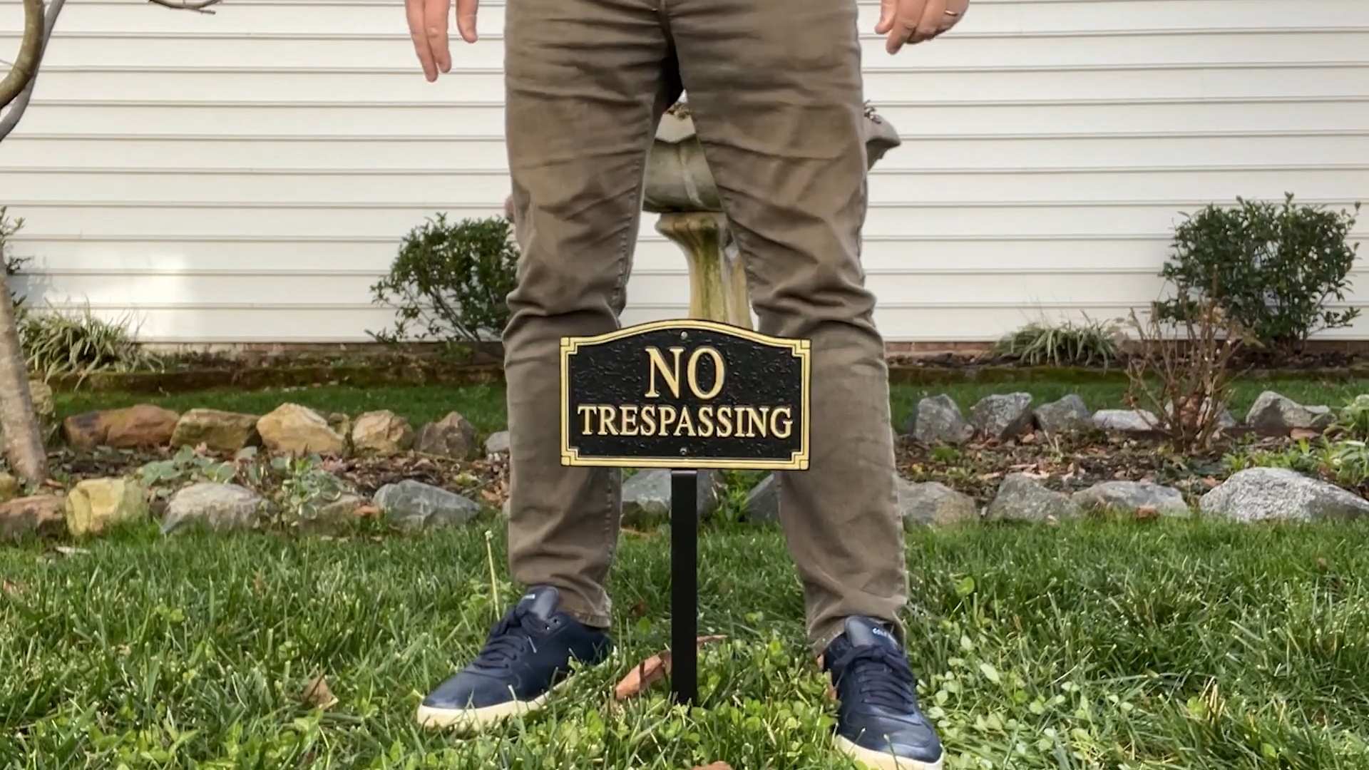 No Trespassing WP-0002 Garden Boss Sign
