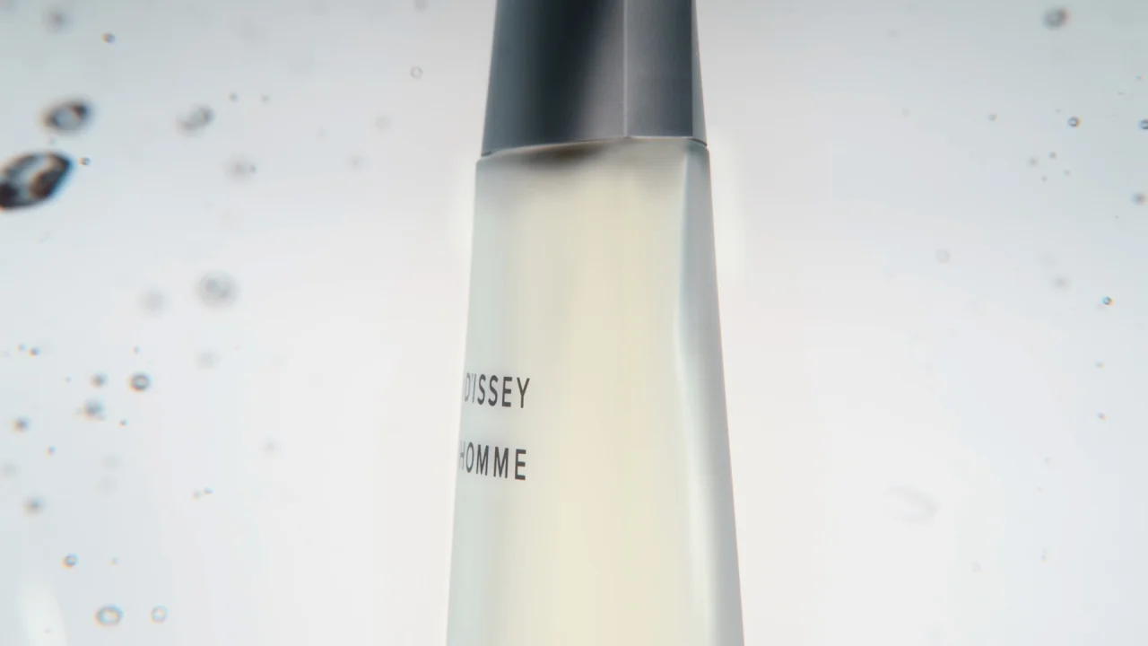 Issey Miyake L'Eau d'Issey Pour Homme Eau de Toilette Spray Issey Miyake L'Eau d'Issey Pour Homme Eau de Toilette Spray