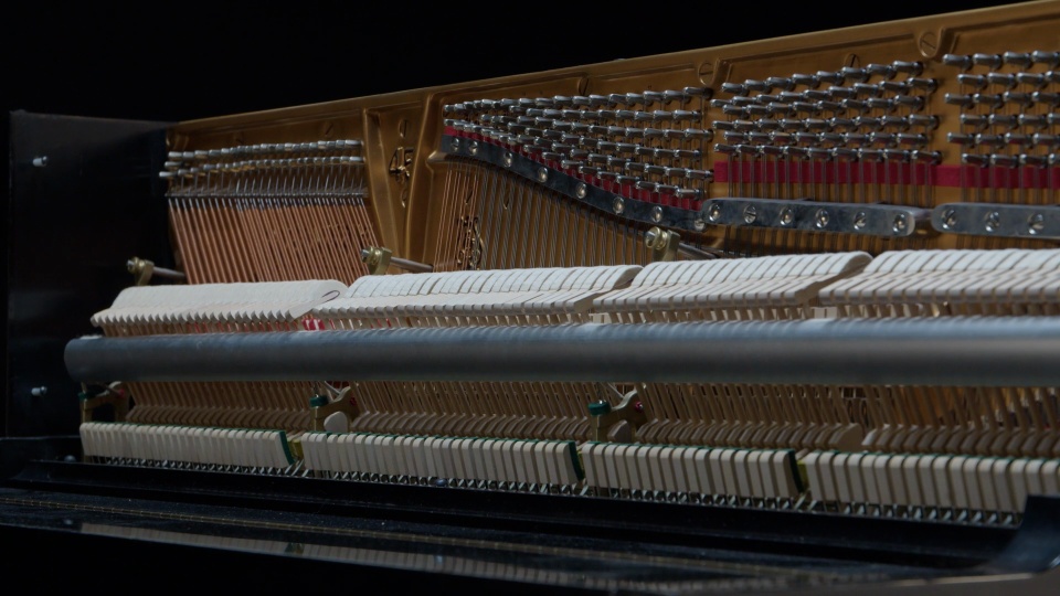 2000 Steinway Upright 1098