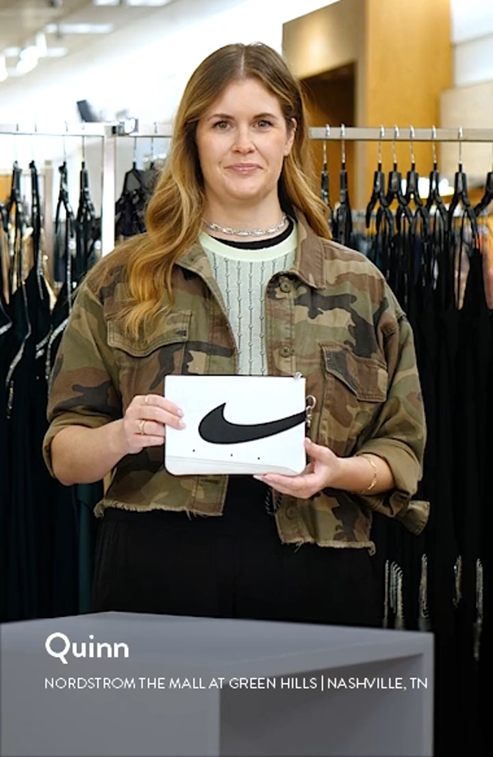 NIKE BLAZER WRISTLET LARGE ブラック/ブラック/ホワイト